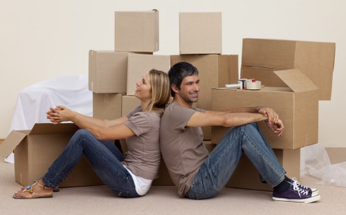 Reliable man and van in Paddington for small moves and collections